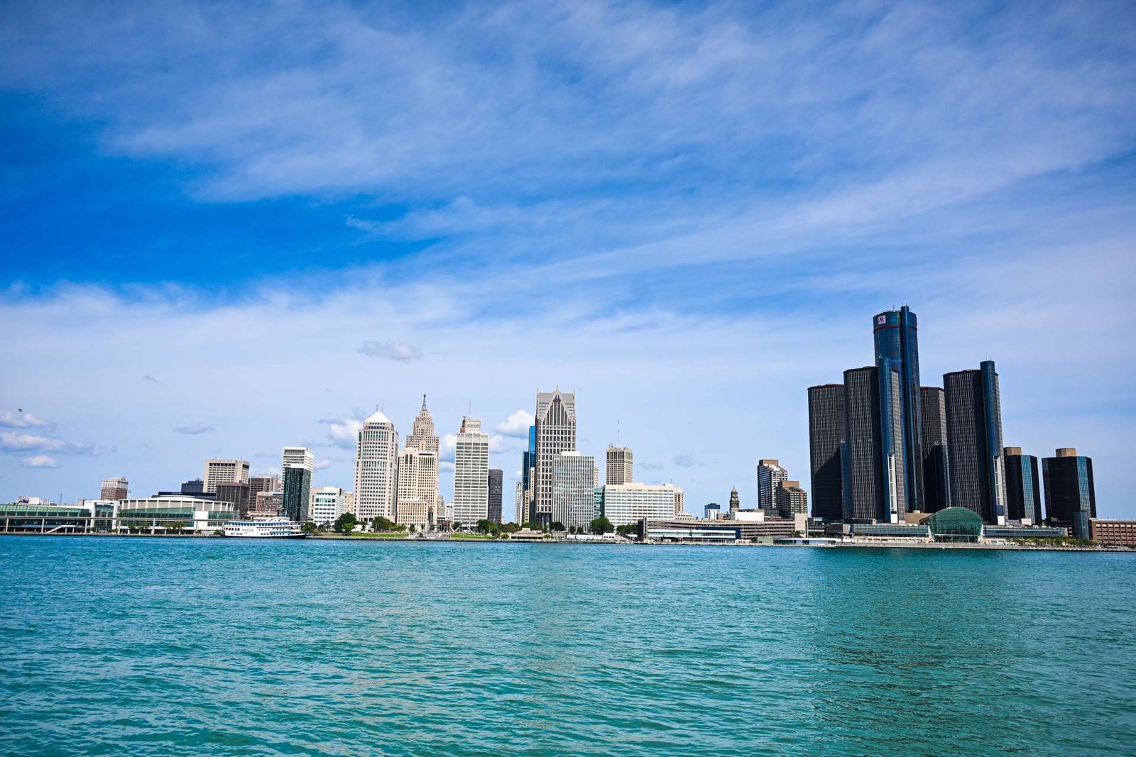 Detroit skyline and the Renaissance Center, Michigan commercial property insurance