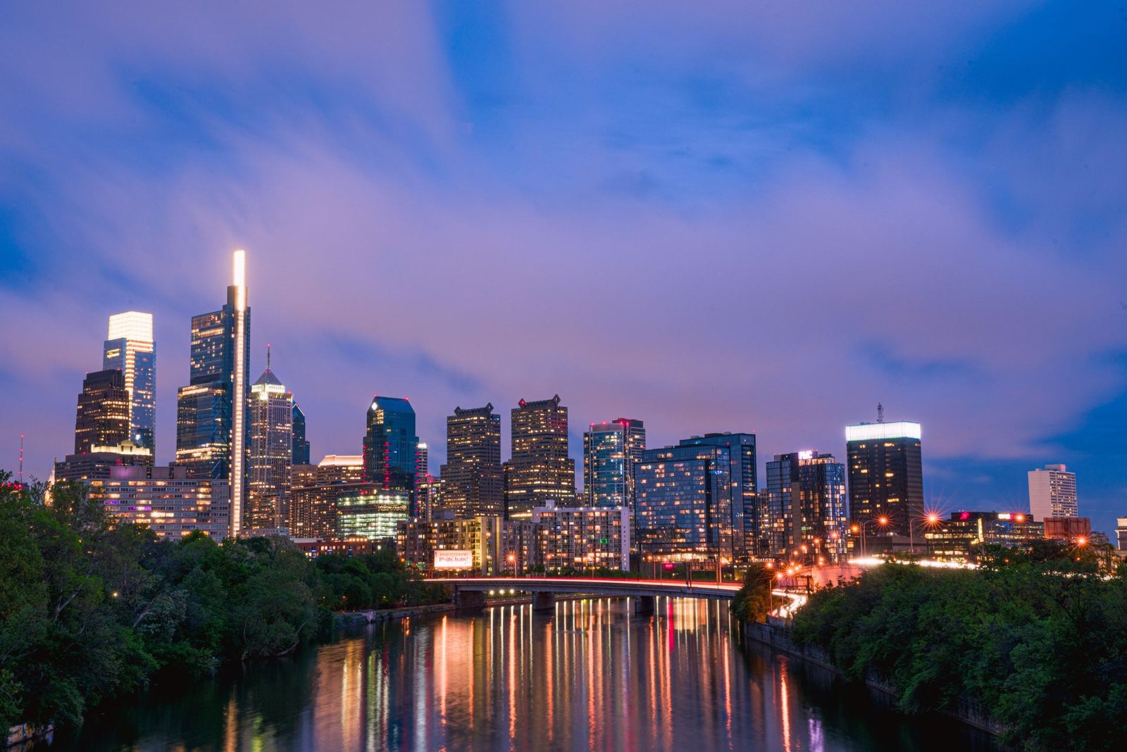 Philadelphia skyline on the Schuylkill River, Pennsylvania commercial property insurance